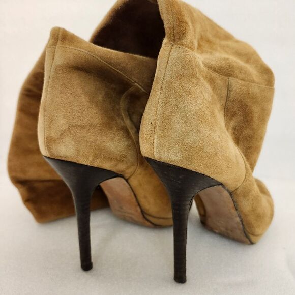 JIMMY CHOO Women's Over the Knee High Heel Tan Suede Round Toe Boots size 37 - Picture 1 of 12